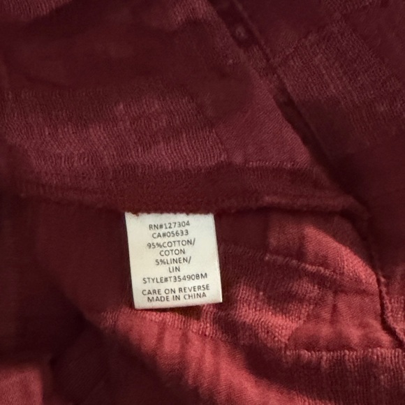 Tru Luxe Wine V-Neck Swing Shirt - Picture 13 of 14